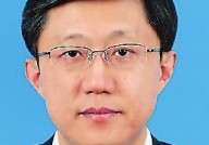 中国证券监视统治委员会上海证券禁锢专员就事处行政禁锢步伐决策书(万隆（上海）资产评估有限公司）银之杰(300085)股吧_银之杰何如样_判辨磋商社区—东方家当网（）（今日原油期货价钱行情查问（2025
